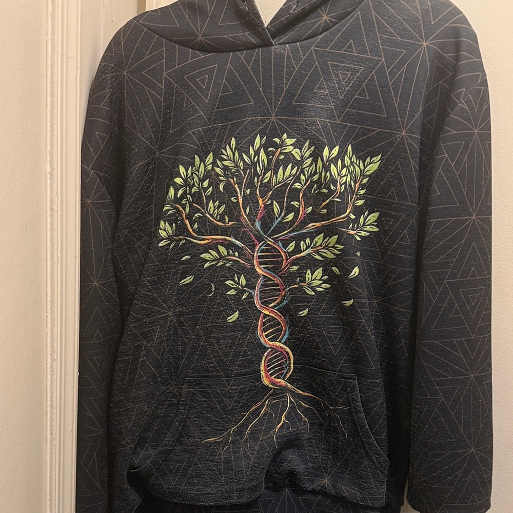 Men’s Black Hoodie with Colorful Tree of Life Graphic XL